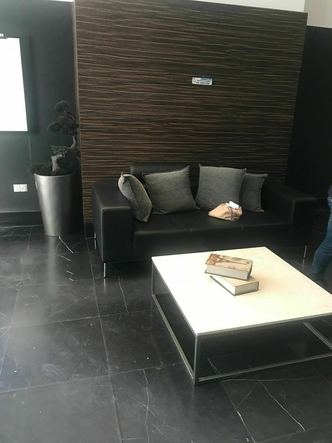 Finikoudes Luxury Apartments Larnaca Luaran gambar