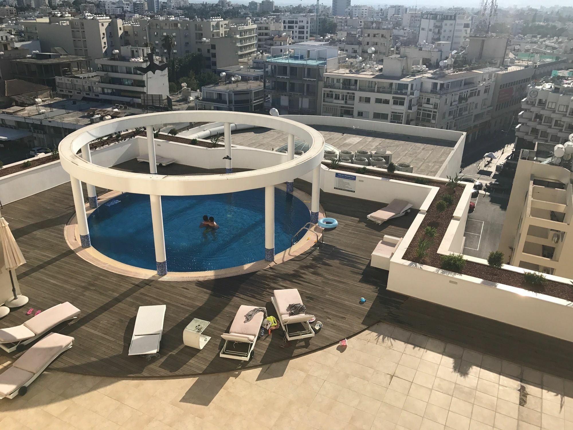 Finikoudes Luxury Apartments Larnaca Luaran gambar