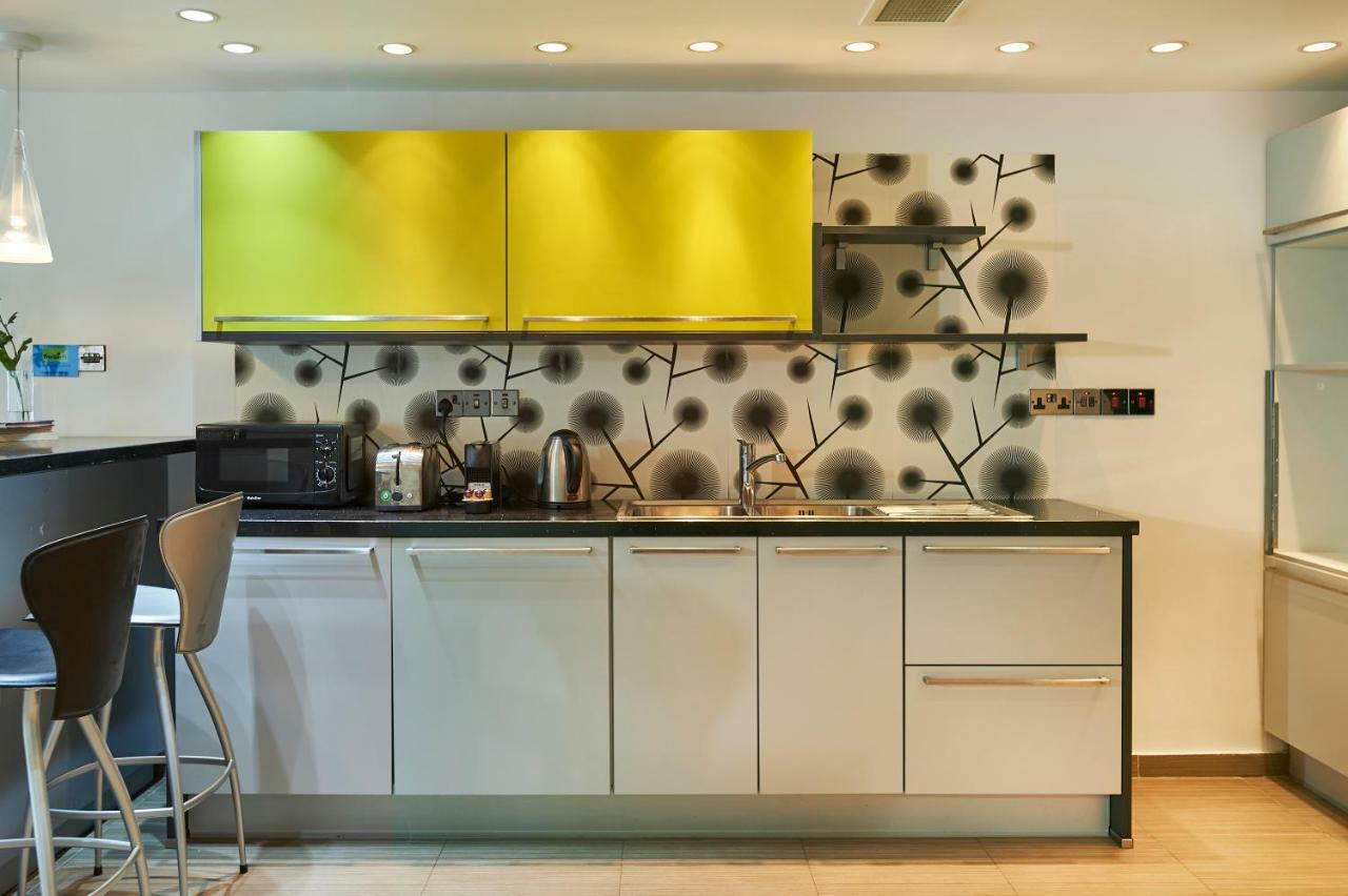 Finikoudes Luxury Apartments Larnaca Luaran gambar